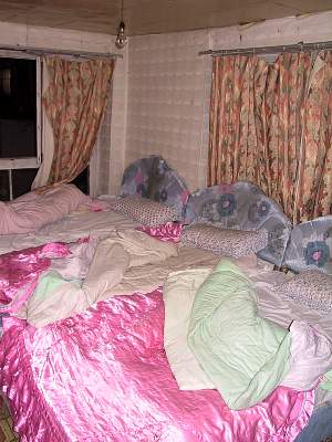 Kairen's_Tibet_267_2001-10-05 06.25.09 IMG_4553G1.JPG